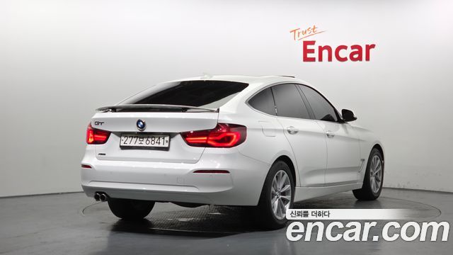 BMW Gran Turismo 2020 — photo 2
