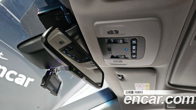 Toyota Camry 2024 — photo 23