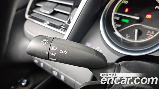 Toyota Camry 2024 — photo 27