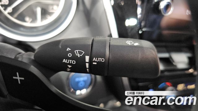 Toyota Camry 2024 — photo 28