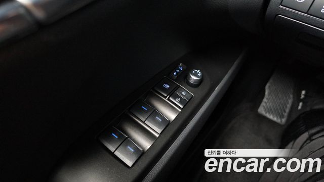 Toyota Camry 2024 — photo 29