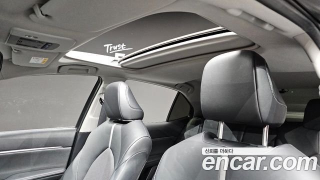 Toyota Camry 2024 — photo 30