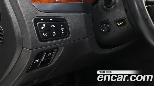 Hyundai Equus 2014 — photo 16
