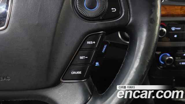 Hyundai Equus 2014 — photo 17