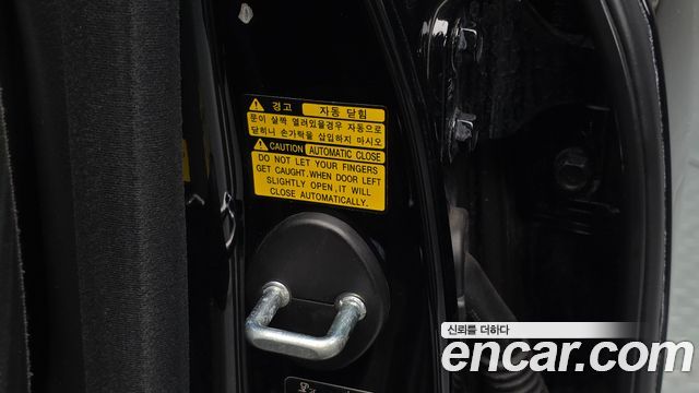 Hyundai Equus 2014 — photo 18