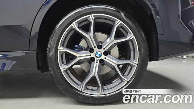 BMW X5 2026 — photo 7