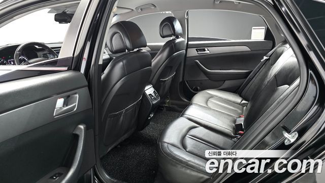 Hyundai Sonata 2015 — photo 11