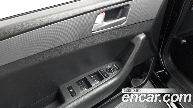 Hyundai Sonata 2015 — photo 18