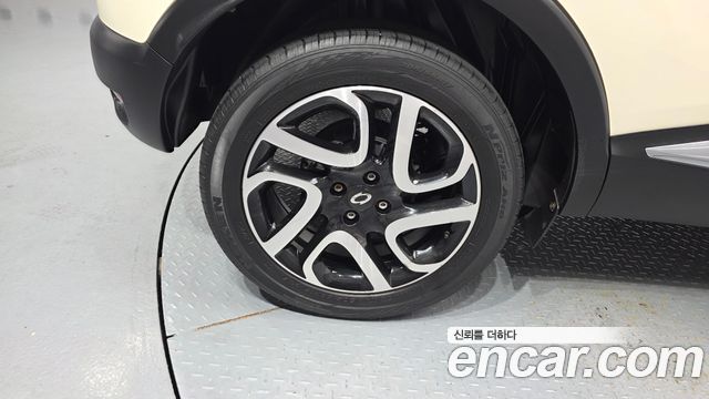 Renault Korea QM3 2015 — photo 5