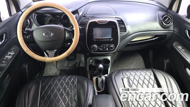 Renault Korea QM3 2015 — photo 10