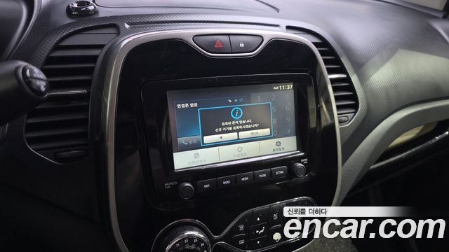 Renault Korea QM3 2015 — photo 21