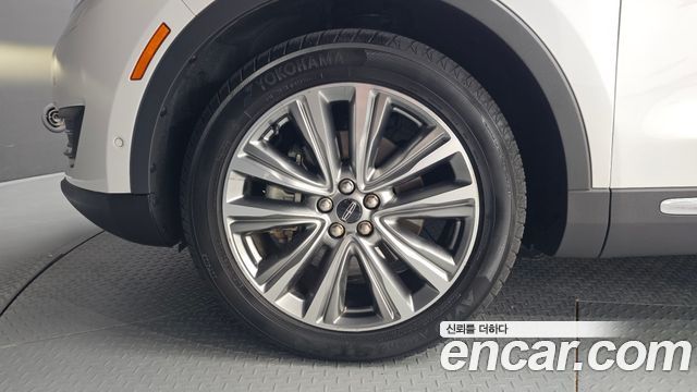 Lincoln MKX 2018 — photo 5