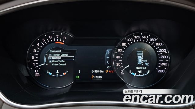 Lincoln MKX 2018 — photo 11
