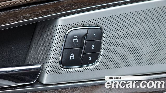 Lincoln MKX 2018 — photo 29