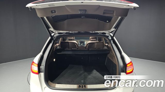 Lincoln MKX 2018 — photo 33