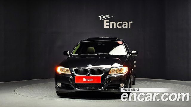 BMW 3-Series 2011 — photo 3