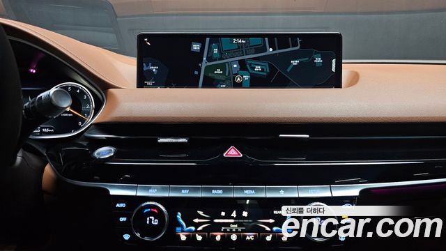 Genesis G80 2021 — photo 21