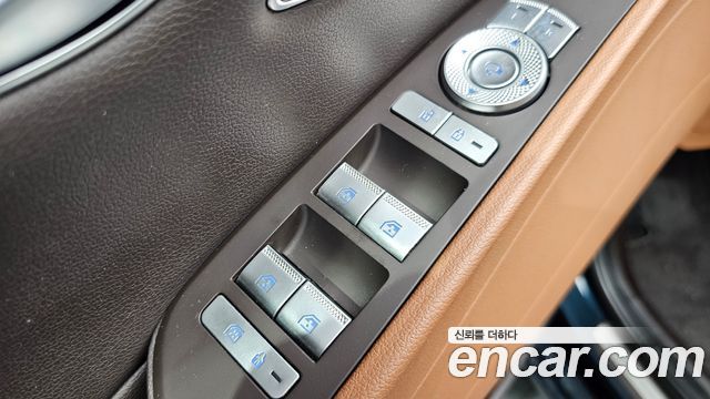 Genesis G80 2021 — photo 27