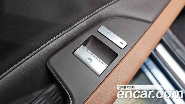 Genesis G80 2021 — photo 28