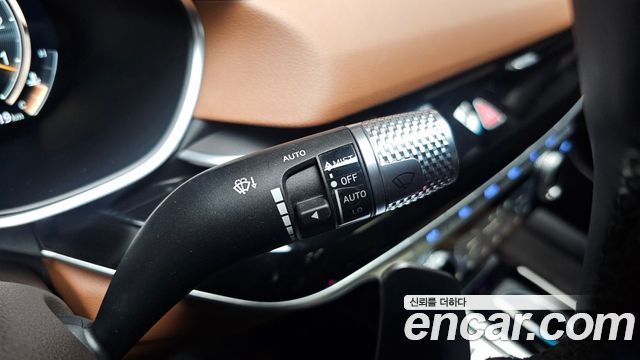 Genesis G80 2021 — photo 30