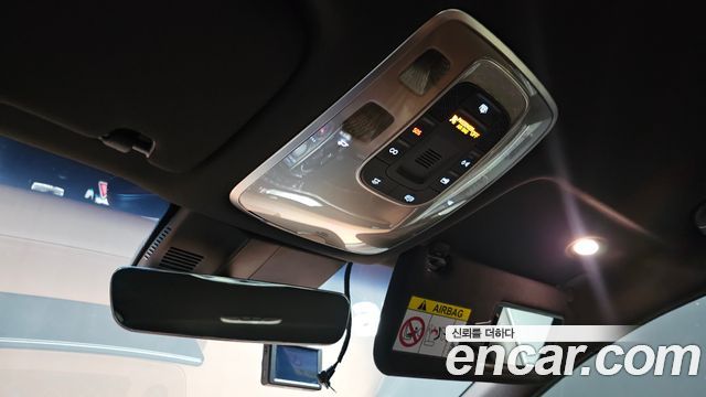 Genesis G80 2021 — photo 35