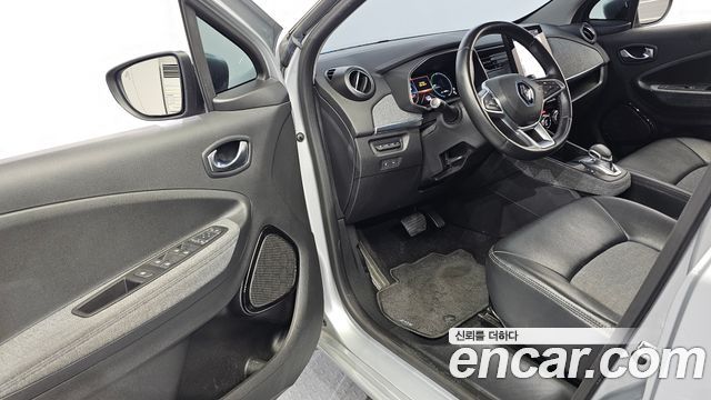 Renault Korea Zoe 2021 — photo 13