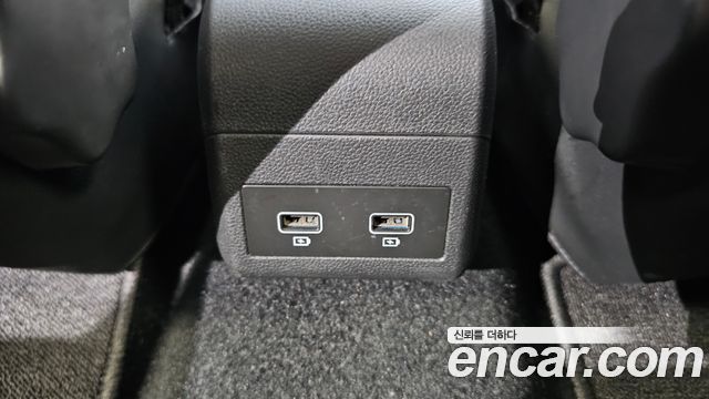 Renault Korea Zoe 2021 — photo 19