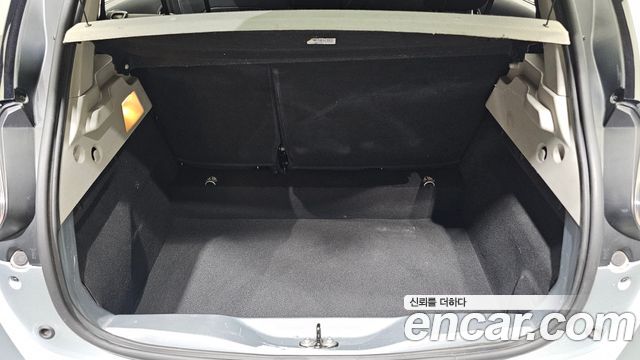 Renault Korea Zoe 2021 — photo 25
