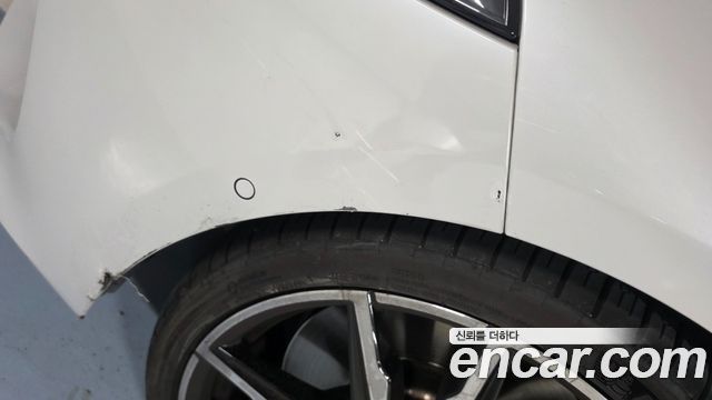 BMW 8-Series 2025 — photo 2