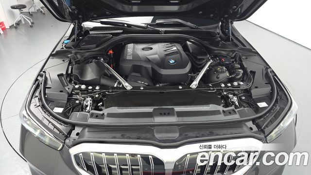 BMW 5-Series 2025 — photo 6