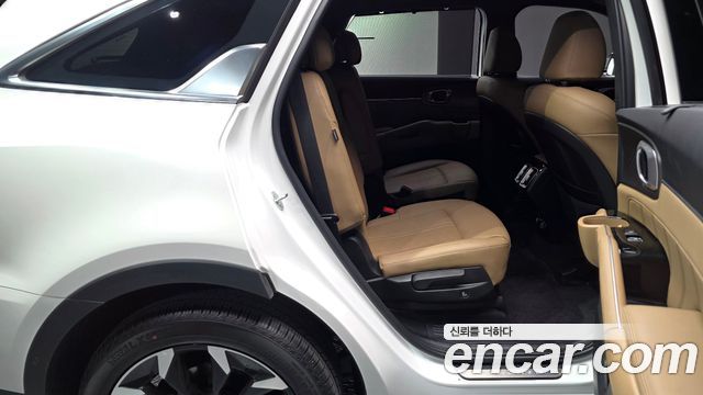 Kia Sorento 2024 — photo 17