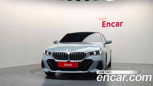 BMW 5-Series 2026 — photo 3