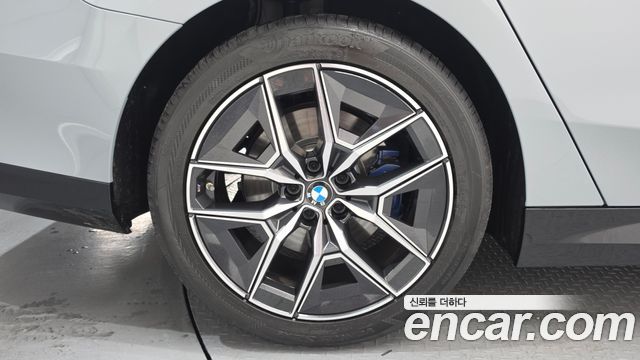 BMW 5-Series 2026 — photo 5