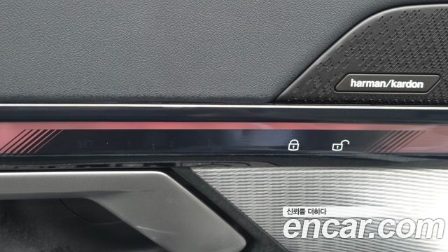 BMW 5-Series 2026 — photo 29