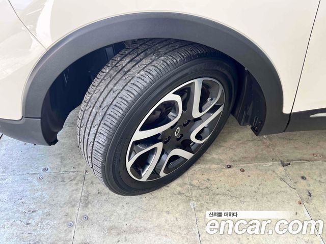 Renault Korea QM3 2015 — photo 19