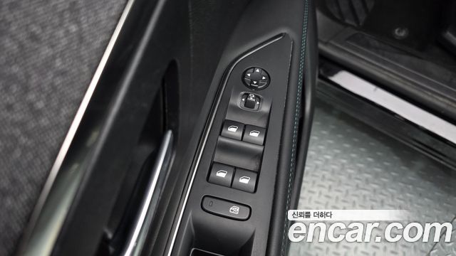Peugeot 3008 2022 — photo 25