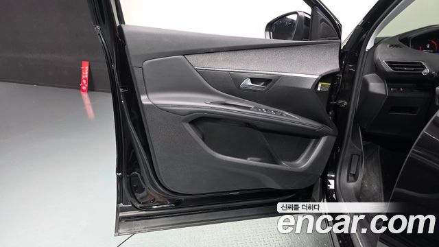 Peugeot 3008 2022 — photo 14