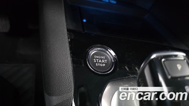 Peugeot 3008 2022 — photo 27