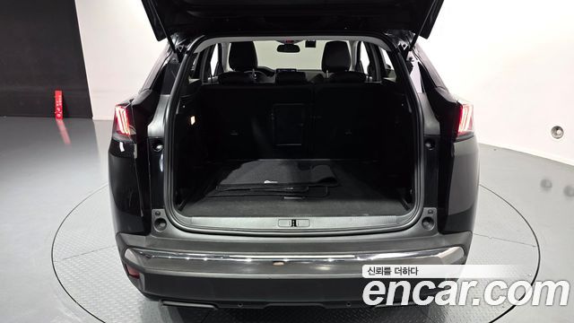 Peugeot 3008 2022 — photo 32