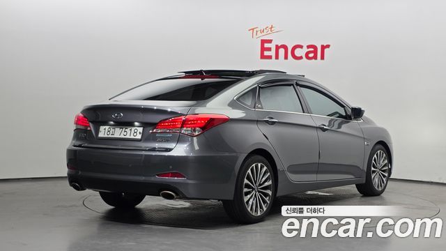 Hyundai i40 2016 — photo 2