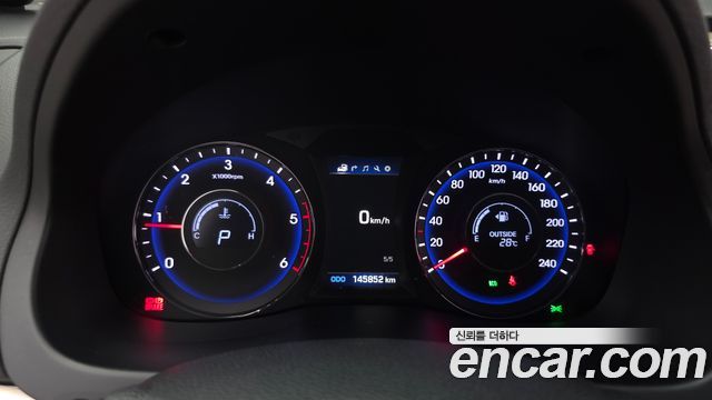 Hyundai i40 2016 — photo 8