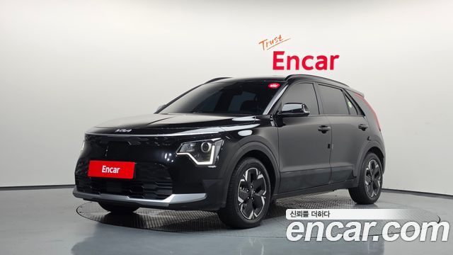 Kia Niro 2024 — photo 1