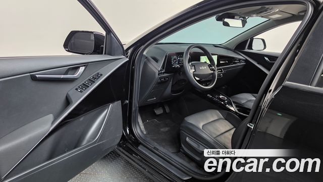 Kia Niro 2024 — photo 13