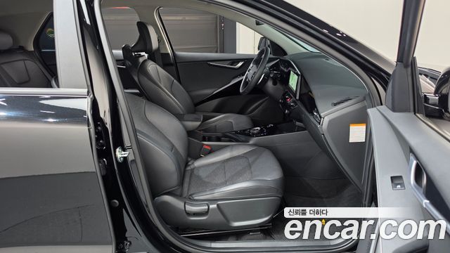Kia Niro 2024 — photo 16