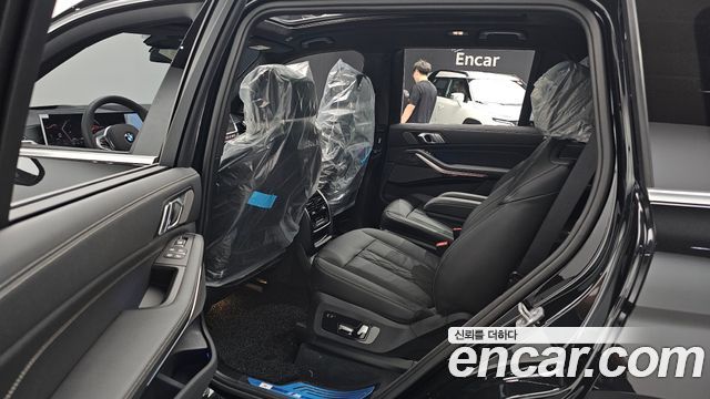 BMW X7 2026 — photo 18