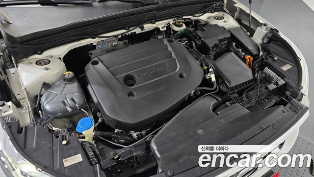 Volvo XC40 2021 — photo 6