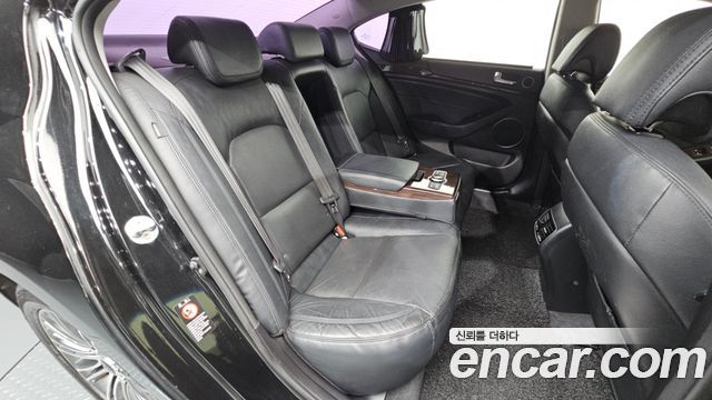 Kia K7 2015 — photo 17