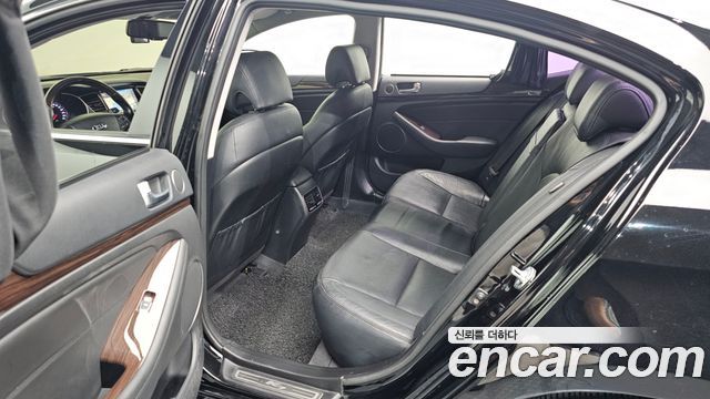 Kia K7 2015 — photo 18