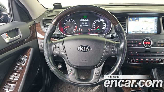 Kia K7 2015 — photo 19