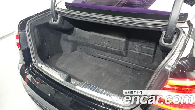 Kia K7 2015 — photo 31